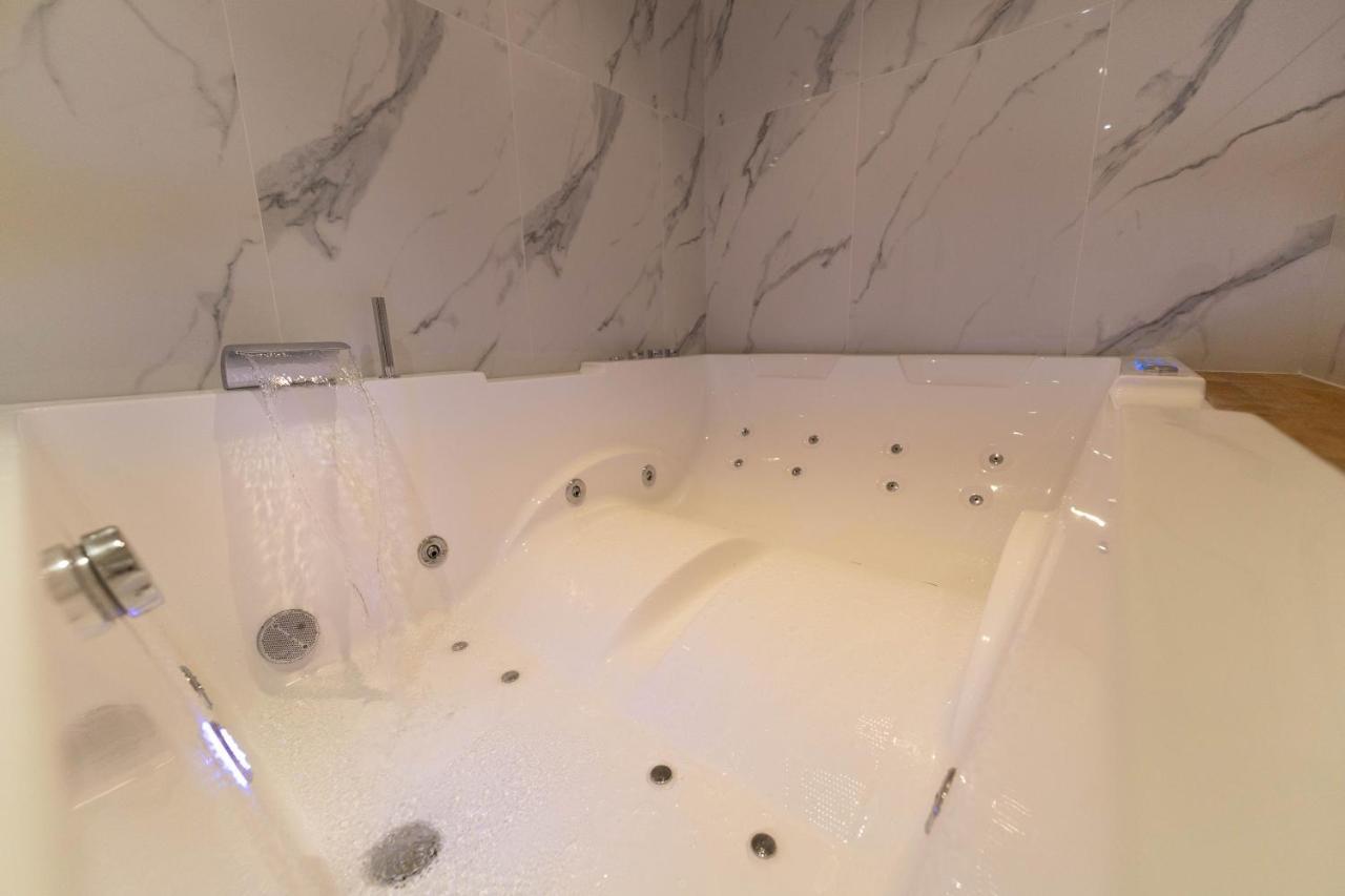 Immersion Love Loft Balneo Jaccouzy Centre Nizza